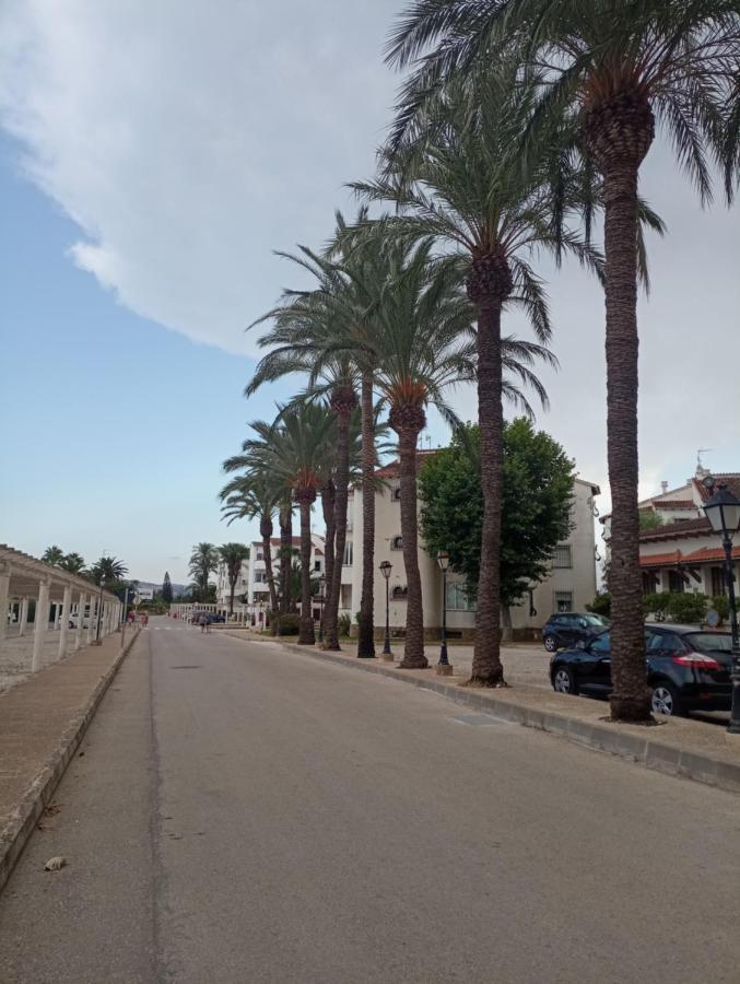 Alojamiento Con Piscina Y Chiringuito Denia Kültér fotó